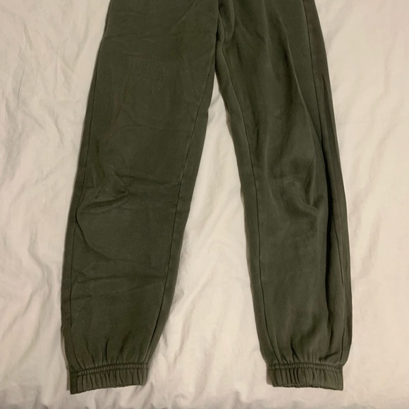 TNA Green cozy fleece Boyfriend Sweatpants - Picture 2 of 3